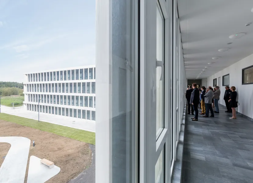 AZ Groeninge unwraps new campus